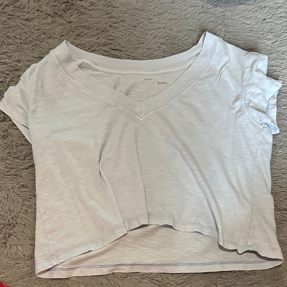Aerie Light Gray V-Neck Crop Top